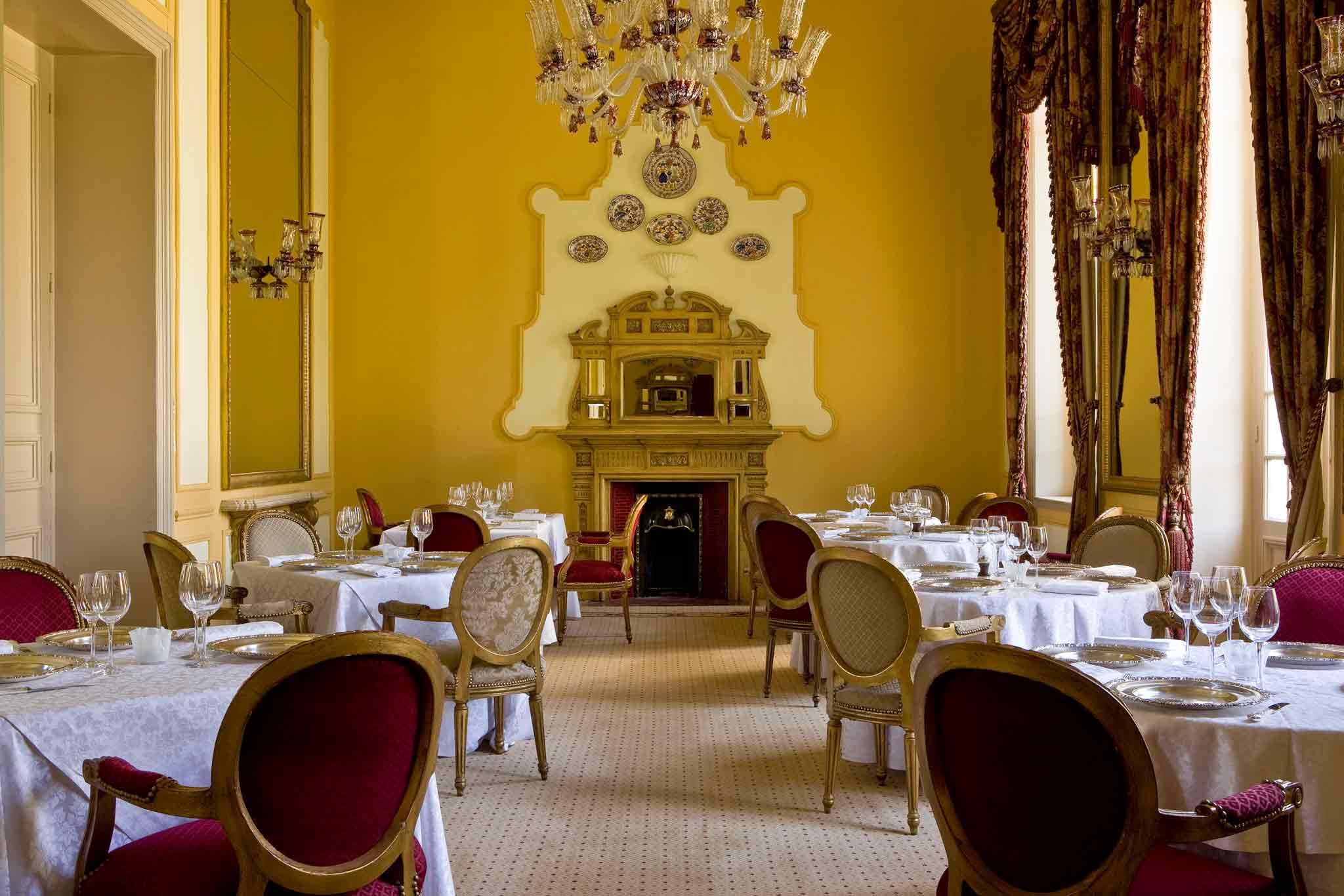 Pavillon Winter Luxor Hotel Luaran gambar The Long Room
