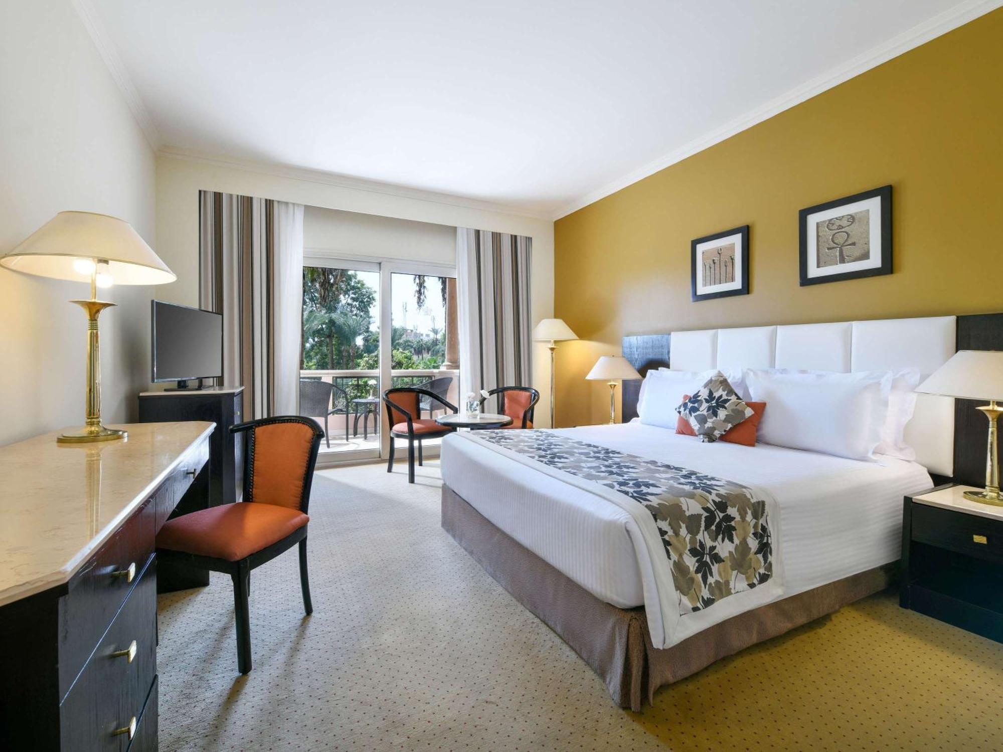 Pavillon Winter Luxor Hotel Luaran gambar